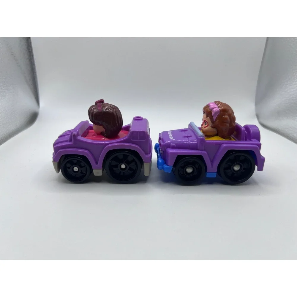 Fisher-Price Little‎ People Wheelies Maggie In Purple Jeep + Mia In Truck Lot
